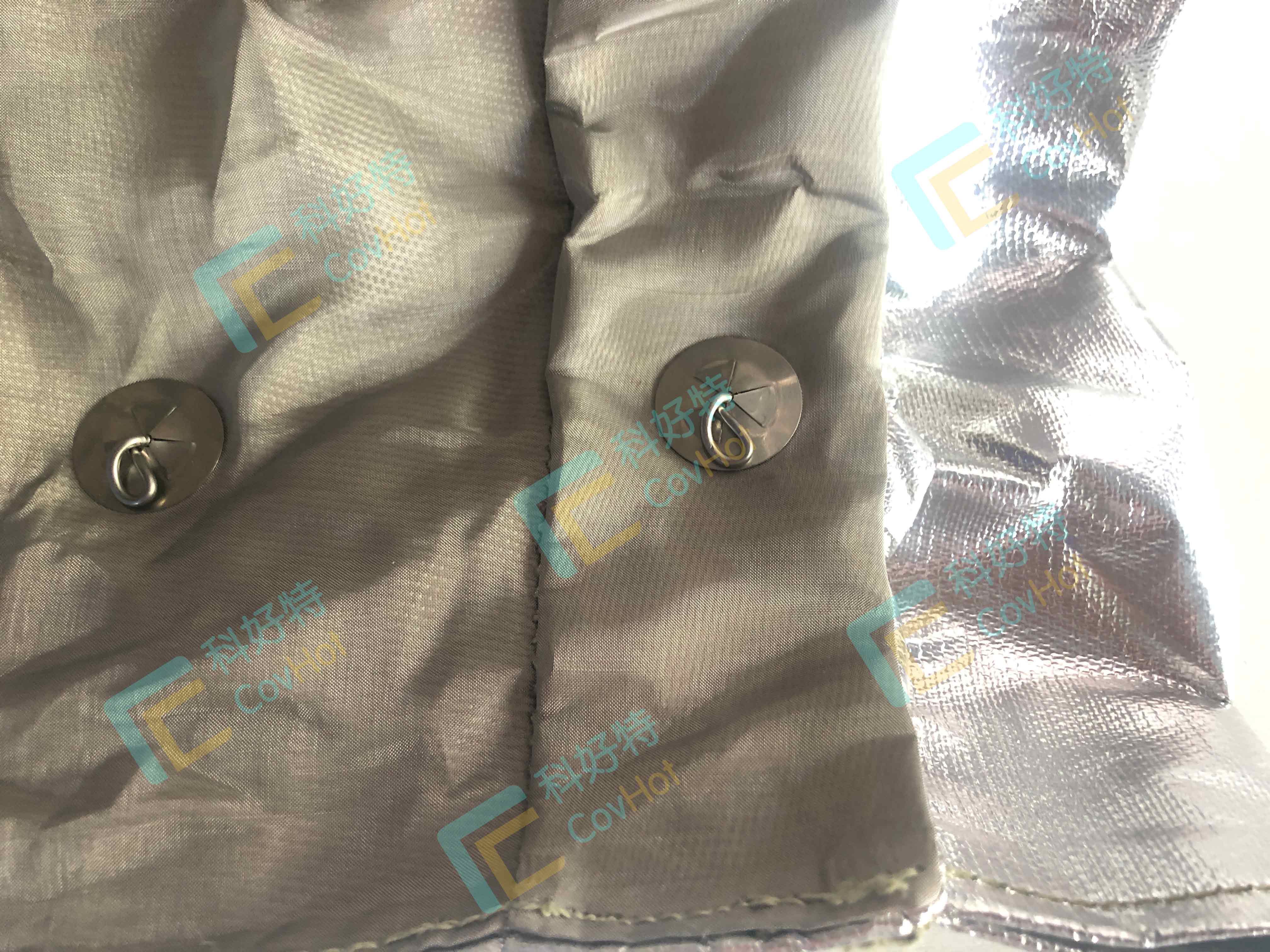 車(chē)輛排氣系統<a href=http://www.dablog.cn/e/tags/?tagname=%E4%BF%9D%E6%B8%A9%E9%9A%94%E7%83%AD target=_blank class=infotextkey>保溫隔熱</a>